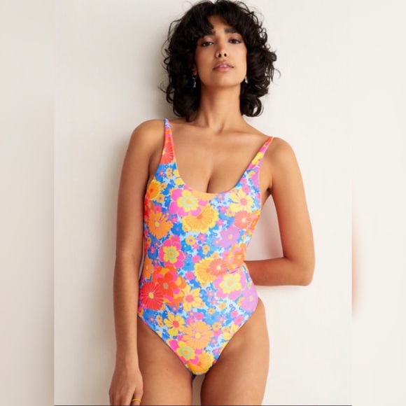 NEW Kulani Kinis cheeky one piece swimsuit - Picture 8 of 9